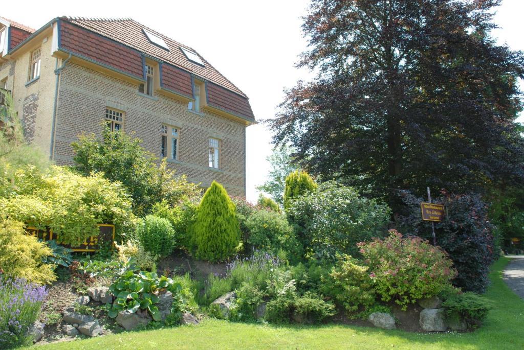 Les Tilleuls Hotel Jupille Exterior foto
